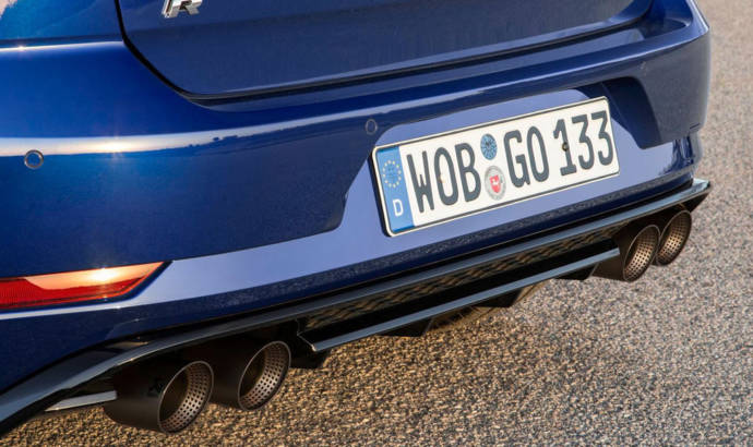 Volkswagen Golf R receive Performance Pack