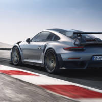 2018 Porsche 911 GT2 RS is here and has 700 horsepower and supercar performances