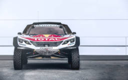 This is the new Peugeot 3008 DKR Maxi