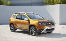 2018 Dacia Duster official photos and details