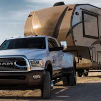 2018 Ram 3500 HD has 930 lb-ft and can tow up to 30.000 pounds