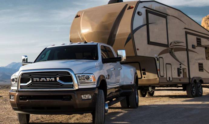 2018 Ram 3500 HD has 930 lb-ft and can tow up to 30.000 pounds