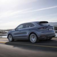 2019 Porsche Cayenne official photos and details