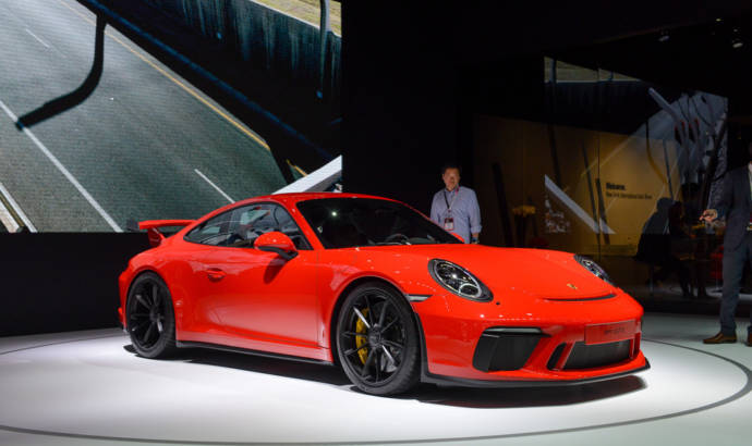Porsche 911 GT3 gets 10 years warranty