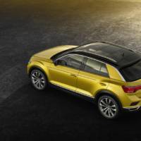 Volkswagen T-Roc officially unveiled