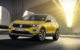 Volkswagen T-Roc officially unveiled