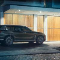 BMW Concept X7 iPerformance - official pictures and details