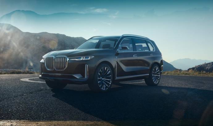 BMW Concept X7 iPerformance - official pictures and details