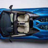 Lamborghini Aventador S Roadster is here and it has 730 horsepower