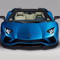 Lamborghini Aventador S Roadster is here and it has 730 horsepower