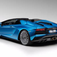 Lamborghini Aventador S Roadster is here and it has 730 horsepower