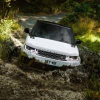 2018 Range Rover Sport facelift is here and it has a PHEV version