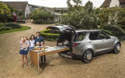 Land Rover Discovery transformed in a mobile kitchen for Jamie Oliver