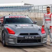 Nissan GT-R/C supercar driven with a remote control