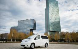 Nissan e-NV200 electric van officially unveiled