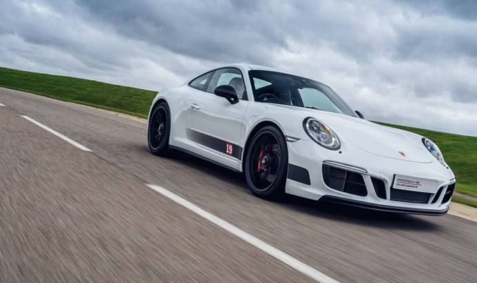 Porsche 911 Carrera 4 GTS British Legends Edition introduced