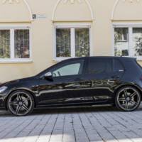 This Volkswagen Golf R facelift has 400 HP thanks to ABT Sportsline