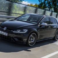 This Volkswagen Golf R facelift has 400 HP thanks to ABT Sportsline