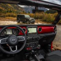 2018 Jeep Wrangler new interior photos