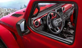 2018 Jeep Wrangler new interior photos