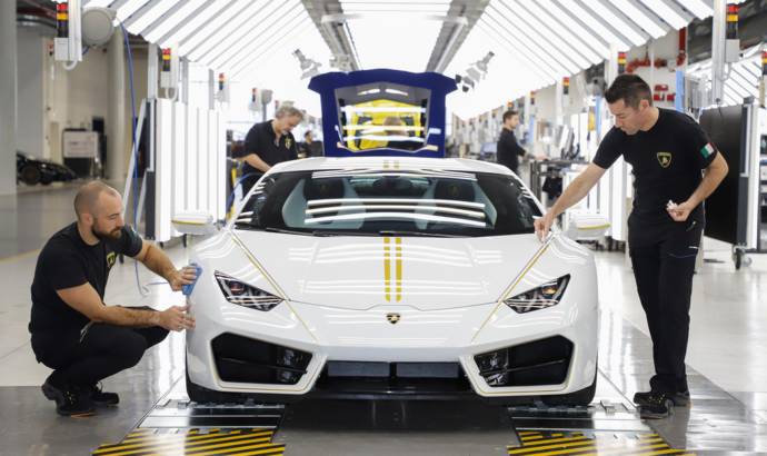 Lamborghini Huracan RWD created for Pope Francis