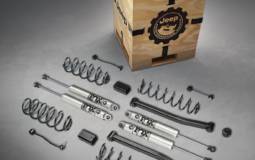 Mopar announces 200 Jeep Performance Parts for the new Wrangler