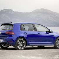 Volkswagen Golf R receives a Performance Pack