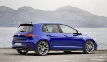 Volkswagen Golf R receives a Performance Pack