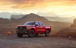 2019 Chevrolet Silverado first official photos