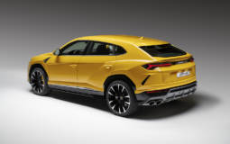 Lamborghini Urus is here - official pictures and details