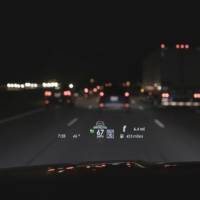 Lincoln offers new head-up display for Navigator