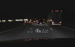 Lincoln offers new head-up display for Navigator