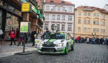 Rally-taxi with the winning Skoda Fabia R5