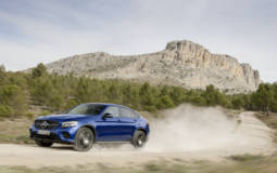 Mercedes-Benz passes mark of two million vehicles sold already in November