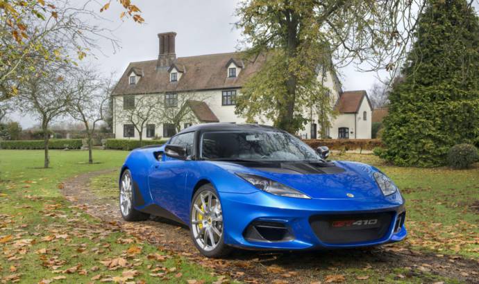 Lotus Evora GT410 Sport unveiled in UK