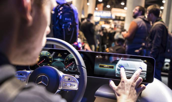 Mercedes-Benz User Experience debuts in CES