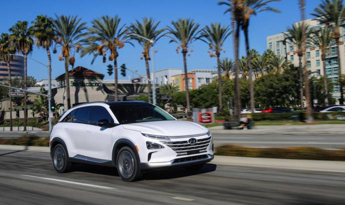 Hyundai Nexo fuel-cell concept unveiled at CES