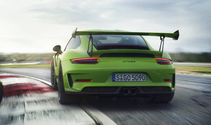 2019 Porsche 911 GT3 RS launched in the US