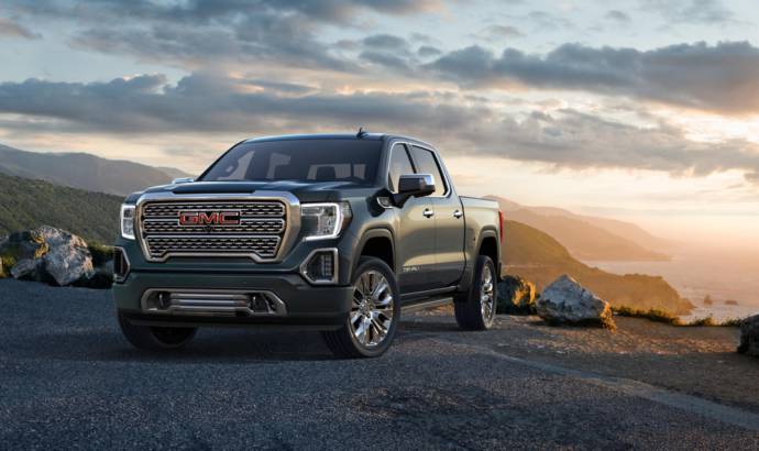 2019 GMC Sierra Denali and SLT announced in US