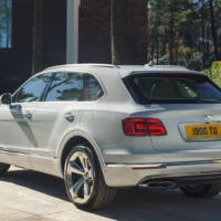 Bentley Bentayga has a plug-in hybrid version with 50 kilometers of electric drive