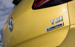 Volkswagen Golf receives a new micro-hybrid petrol engine