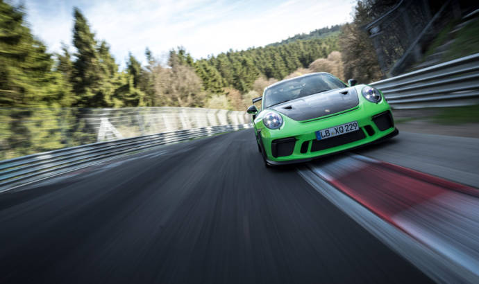 The Porsche 911 GT3 RS facelift did a lap of the Nurburgring in less than 7 minutes