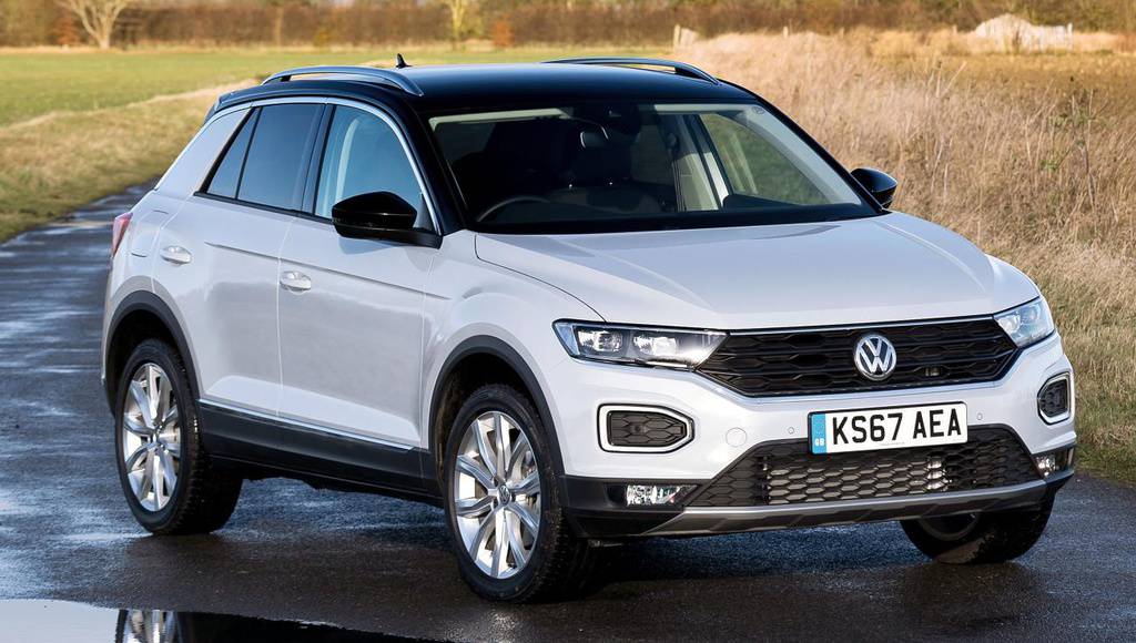 Volkswagen T-Roc spiced up with R-Line pack | CarSession