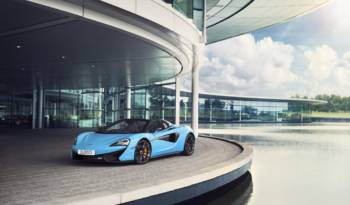 McLaren celebrates 15.000 units produced