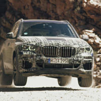 The first official pictures of the upcoming BMW X5 - the car is camouflaged