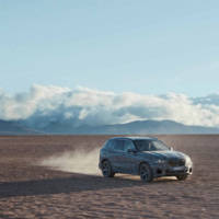 The first official pictures of the upcoming BMW X5 - the car is camouflaged