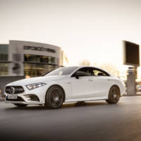 The new range Mercedes-AMG 53 will be available from August - the cheapest will cost 81.500 Euros