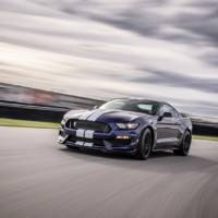 2019 Ford Mustang Shleby GT350 comes with an updated suspension and new colors