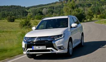 2019 Mitsubishi Outlander PHEV updates detailed