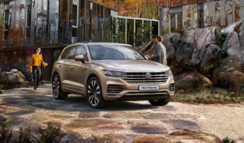 2019 Volkswagen Touareg available to order in UK